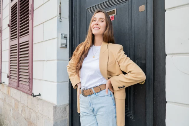 🤍Notre ceinture MAYA apporte la touche finale parfaite à votre tenue. 
Un design intemporel, des matériaux de qualité et un savoir-faire unique pour un style qui en dit long. 

L’accessoire indispensable au quotidien !

🔗 Retrouvez-la dès maintenant sur notre site : https://www.madeinced.fr/

À bientôt L’équipe Made in Ced ♡ 

#MAYAbyMadeInCed #MadeInCed #StyleÉpuré #QualitéEtStyle #AccessoireIndispensable